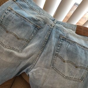 Men’s American Eagle jeans